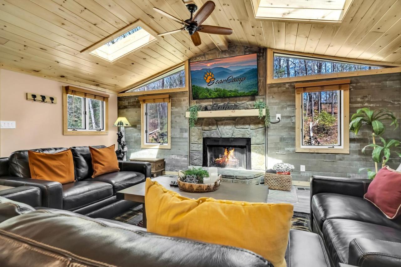 Whispering Winds, Hot Tub, Game Room, Wifi, 1089 Free Tickets Each Paid Day, Dollywood And More Gatlinburg Zewnętrze zdjęcie