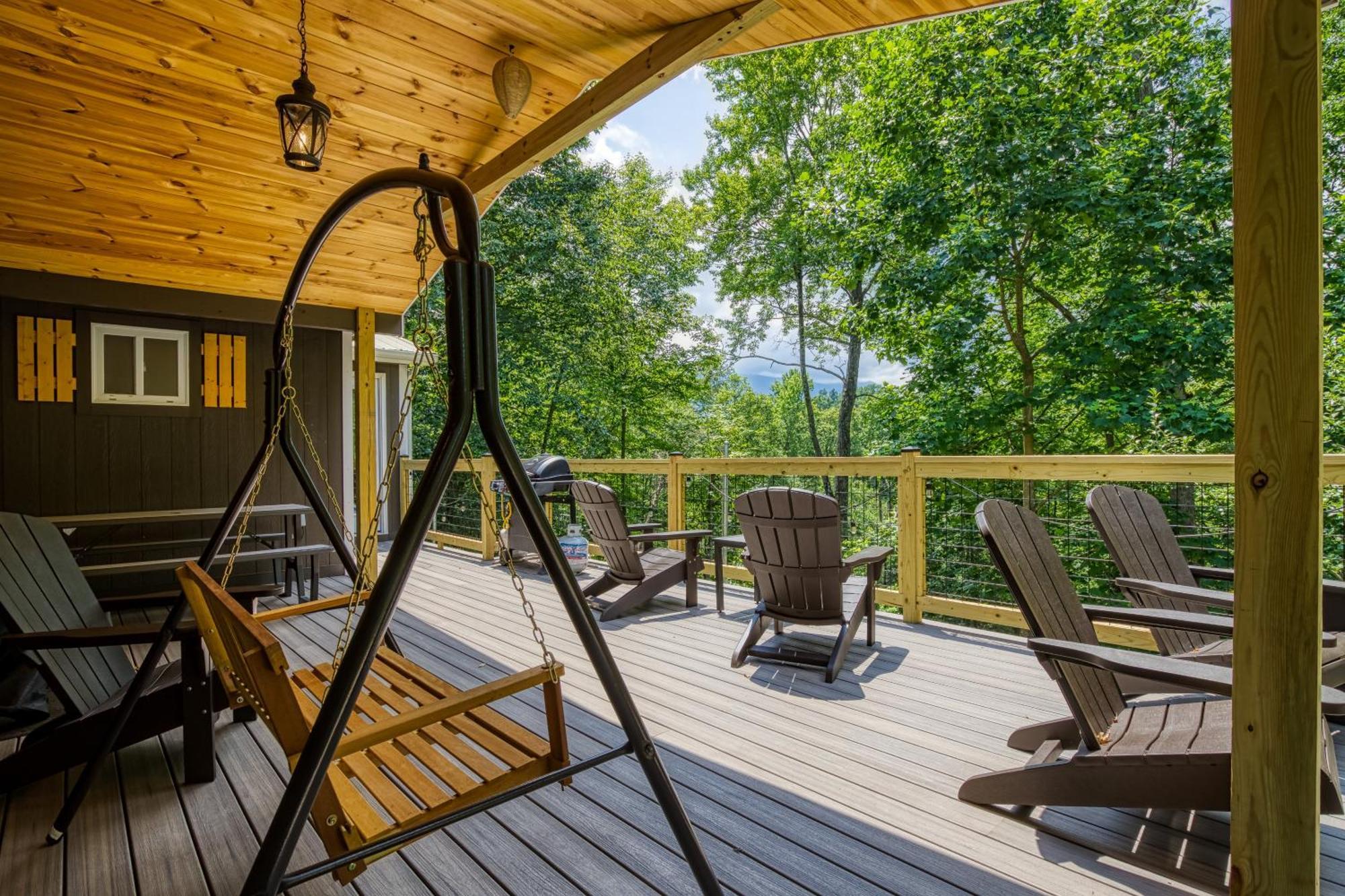 Whispering Winds, Hot Tub, Game Room, Wifi, 1089 Free Tickets Each Paid Day, Dollywood And More Gatlinburg Zewnętrze zdjęcie